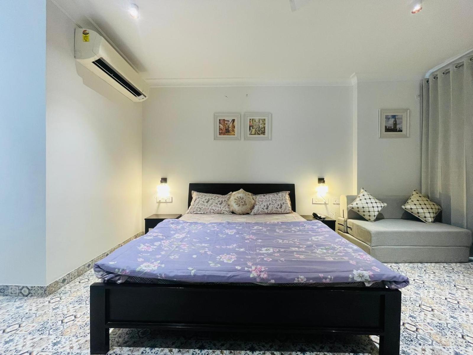 Palm 34 Bed & Breakfast